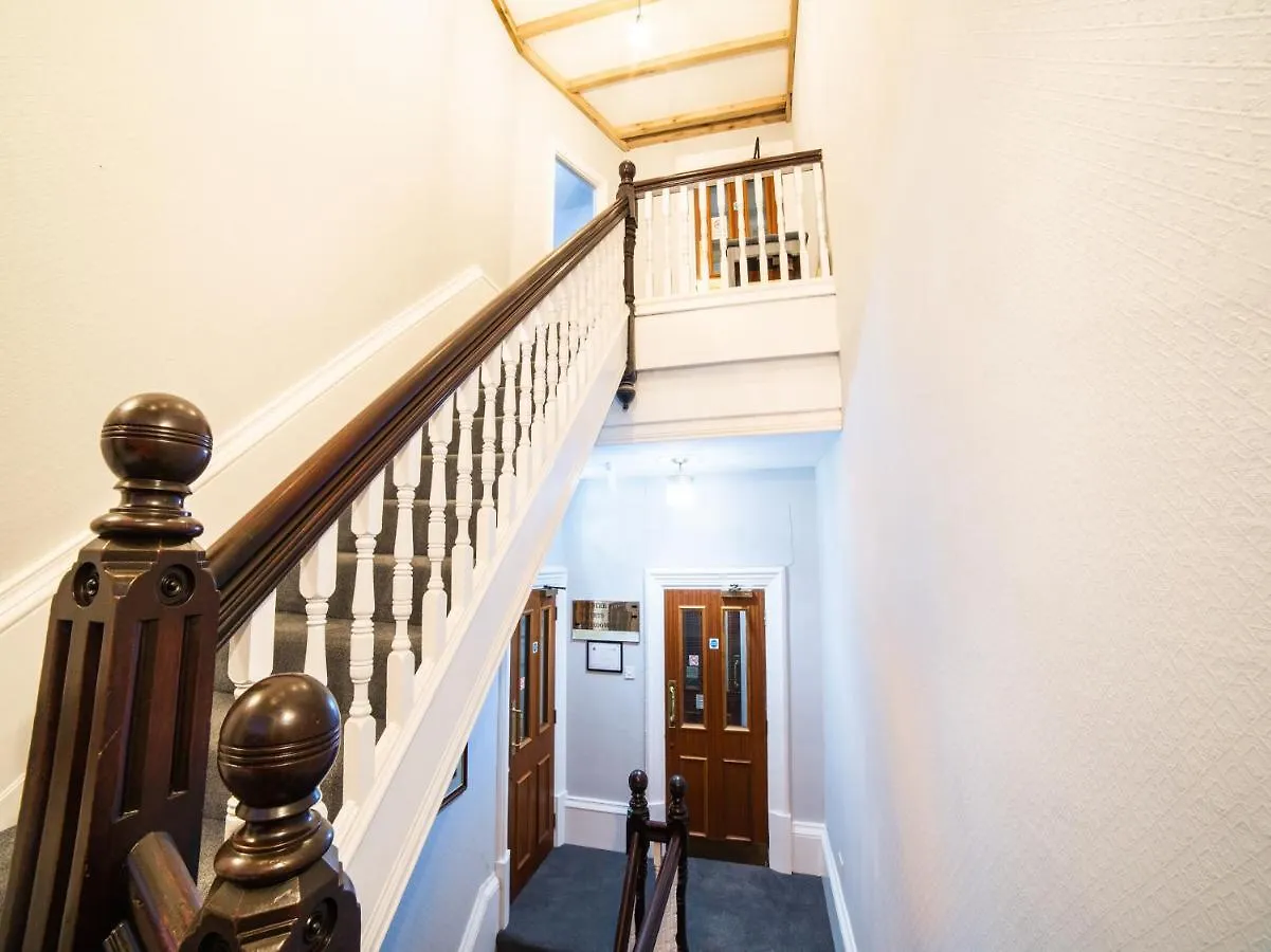 Churchill'S Hotel Wombwell