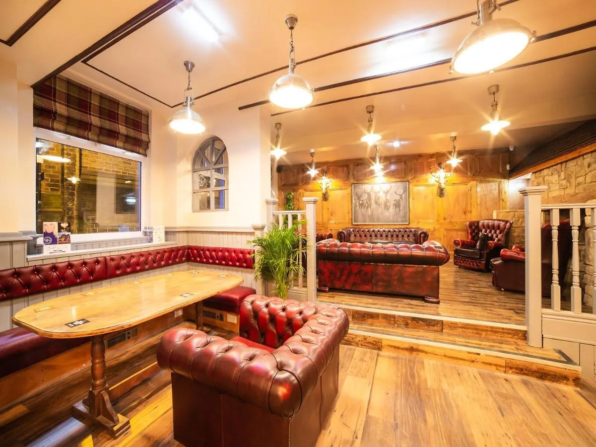 Churchill'S Hotel Wombwell