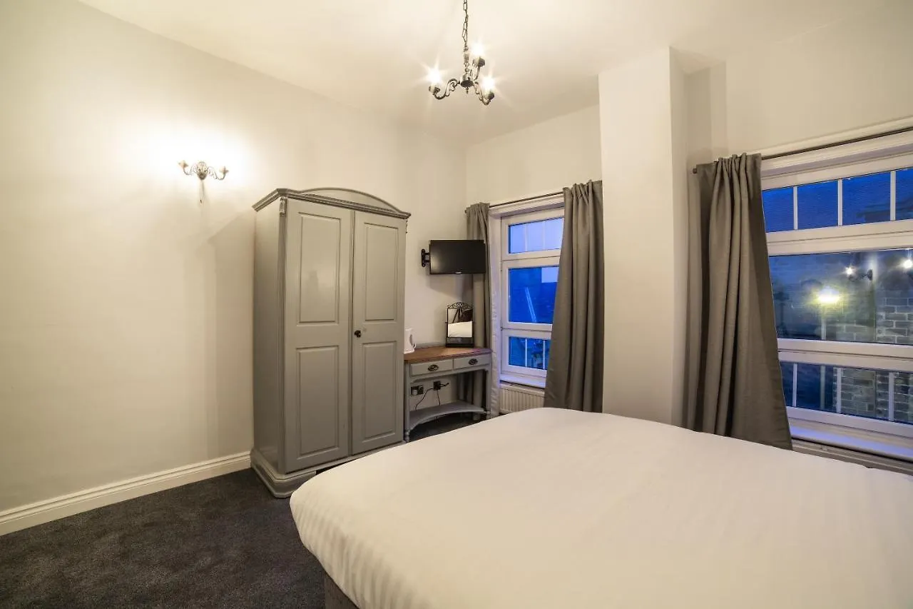 Churchill'S Hotel Wombwell
