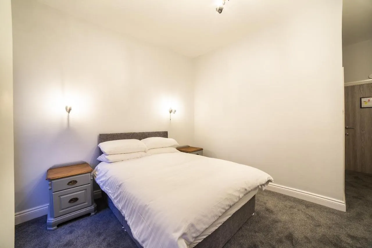 Churchill'S Hotel Wombwell